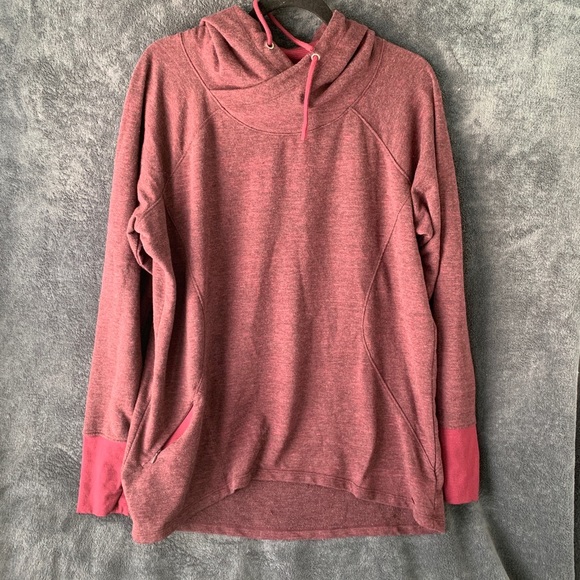 Avalanche Tops - Women’s avalanche sports hoodie